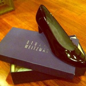 Size 8, Stuart Weitzman... Reduced!!!!!