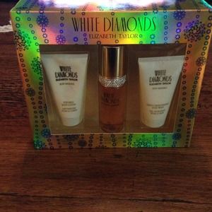 **SOLD to deeestrada*** White diamonds perfume