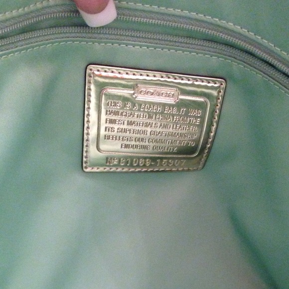 Authentic Poppy Coach Purse - Picture 3 of 3