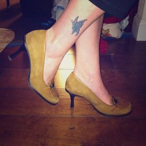 🎀Tan suede heels Gianni Bini🎀