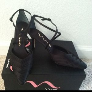 NINA SORITA SATIN HEELS
