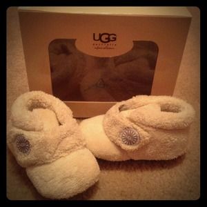 Ugg baby botties