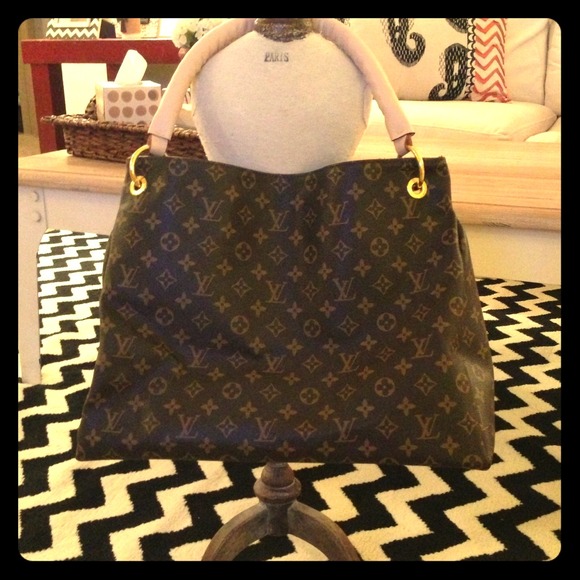 Louis Vuitton Inspired Artsy MM