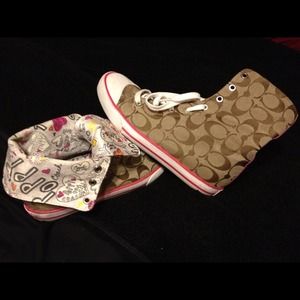 Reserved✋Authentic high top Coach shoes