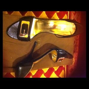 Brand new ❤❤Gucci high heal shoe ❤❤