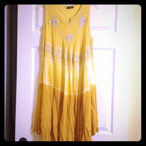 🔻🔻REDUCED 🔻🔻Yellow Tie Die Cover Up /Sun Dress