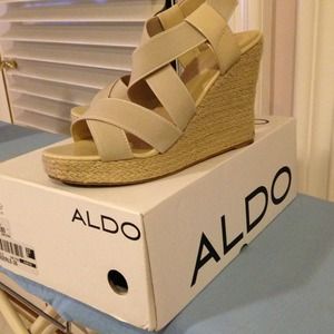 Cream espadrilles sandals