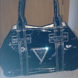 🌟REDUCED🌟 Large Guess purse