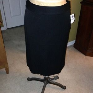 Black Gap Stretch Skirt.