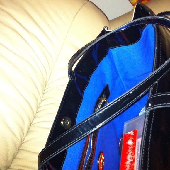 Bag - Picture 3 of 4