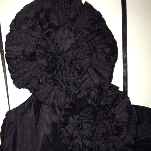 REDUCED new black silk dress by hoss INTROPIA - Picture 2 of 3