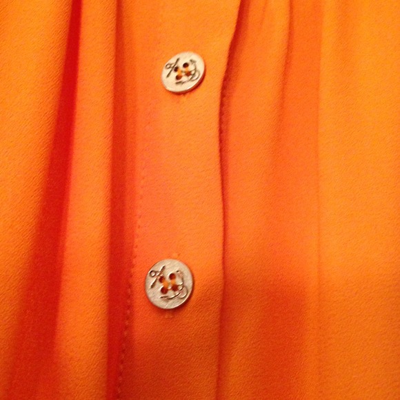 Halter neck shorts jumper - Picture 2 of 4