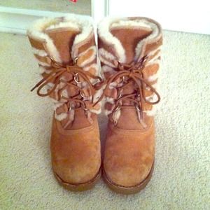 Ugg Australia Rommy Boot Size 8