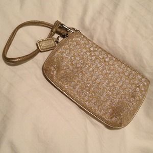 *SOLD* Coach metallic gold wristlet