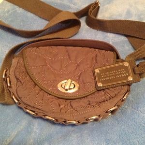 💥SOLD💥Armani Exchange grey purse