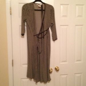 Brown multi colored tie at waist dress