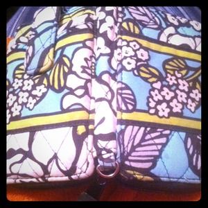 Vera Bradley wristlet island blooms