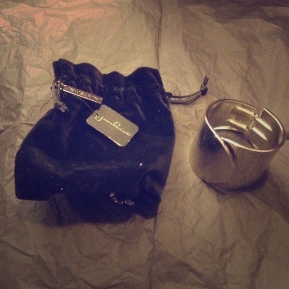 Jewelmint bangle - Picture 1 of 2
