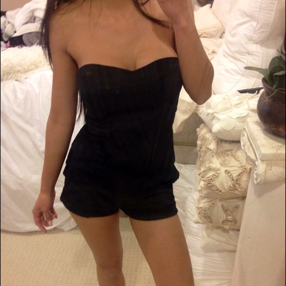 ❌SOLD❌Black tube romper