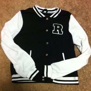 ✌*Reduced*✌Varsity jacket.