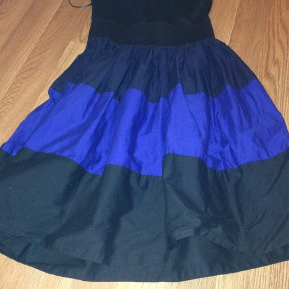 Blue/ black dress - Picture 2 of 3