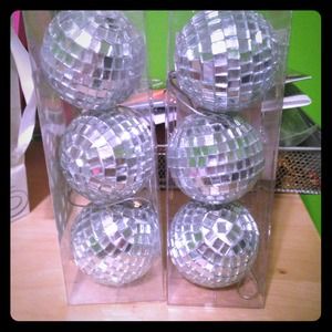 6 small disco balls!