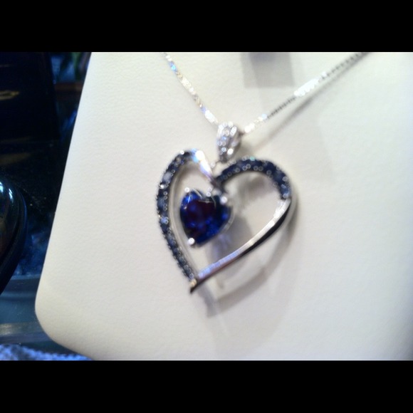 White gold necklace (REDUCED)