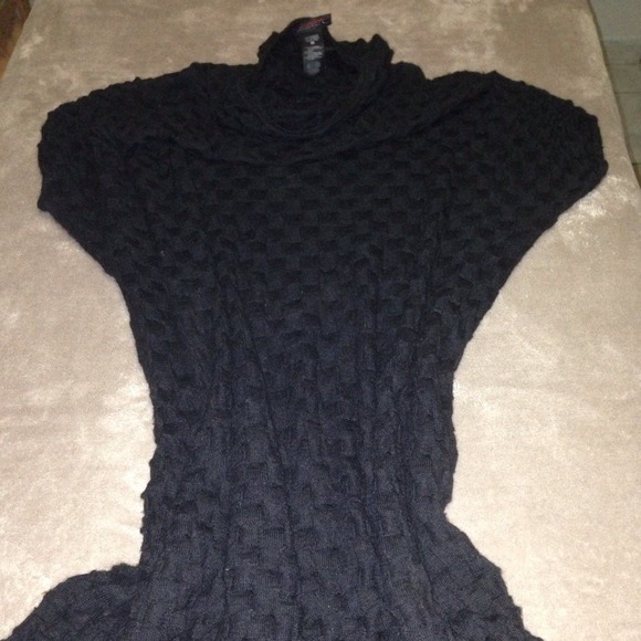 Custo Barcelona Black tunic - Picture 1 of 2