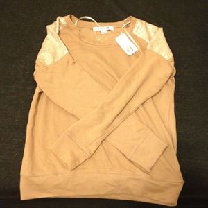 Brown sweater with glitter