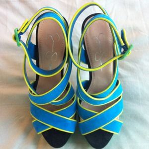 Jessica Simpson Herls