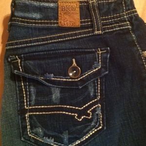 Bke like new, no wear spots Anywhere