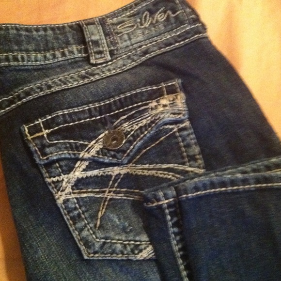 Bundle Silver tab Capri, jcrew top