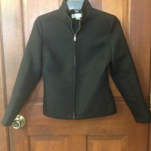 Petite Sophisticate super cute jacket!