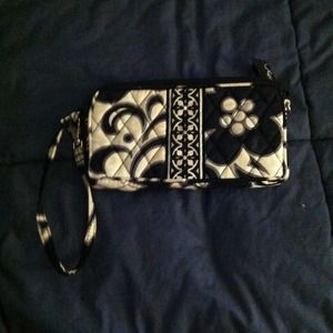 Day and night wristlet