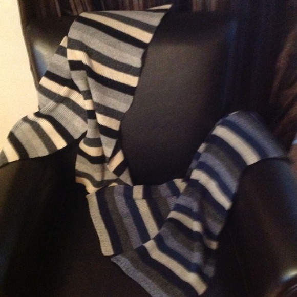 Outerwear - Wool Scarves Bundle!