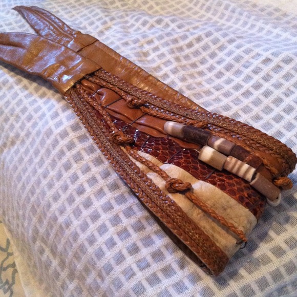 ⚠On hold⚠one of a kind vintage cinch belt main image 4