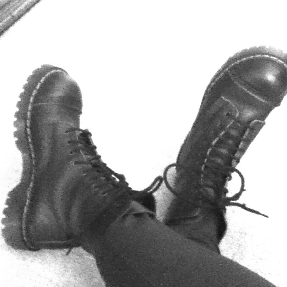 ❌Sold❌ vegetarian shoes lace up black boot
