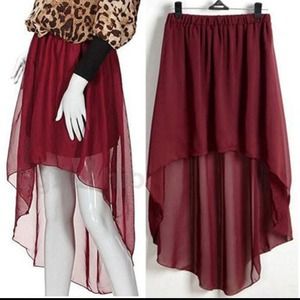 High-low burgundy skirt, one size fits most. NWOT