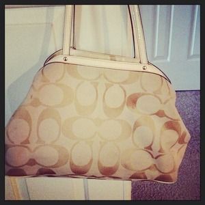 💟💟GORGEOUS ⭐reduced⭐AUTHENTIC COACH BAG💟💟