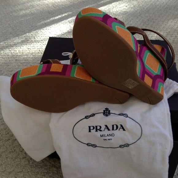 ✂Authentic Prada multi wedge ✂ slashed by $75 Bux - Picture 3 of 4