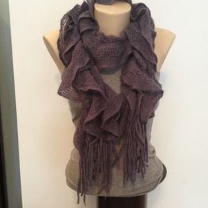 Sold in bundle Grey ruffle fringe scarf never worn