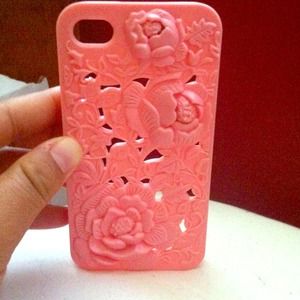 Pink plastic iPhone 4/4s case.