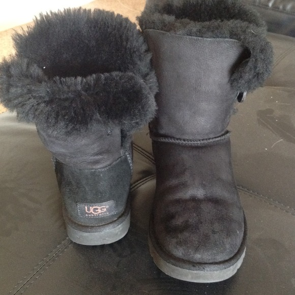 Black boots