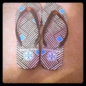 **RESERVED**NWOT, Authentic Tory Burch sandals