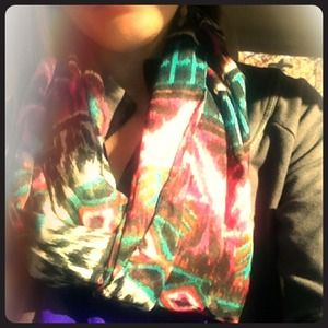 100% polyester scarf!