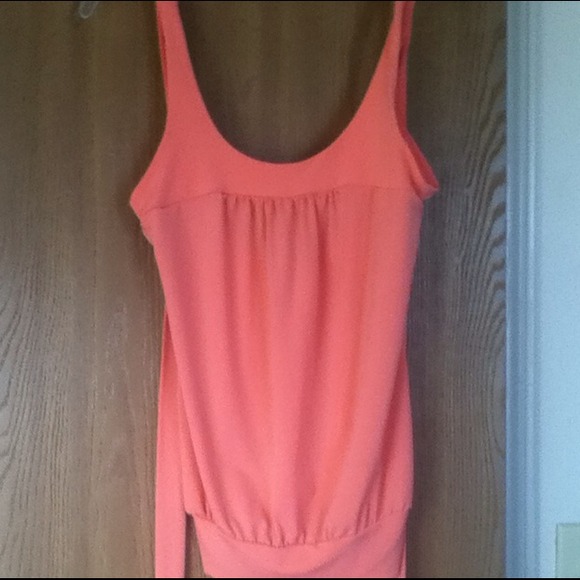 Cute pink tank top - Picture 3 of 4