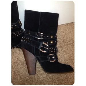 Steve Madden Boots - â¨Reducedâ¨Steve Madden suede boots Steve Madden Boots - â¨Reducedâ¨Steve Madden suede boots