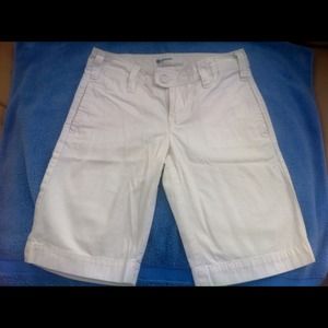 Gap Quarter Short