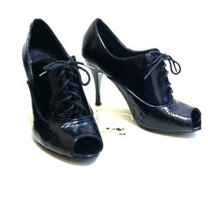 *Reserved*Black patent peep toe booties