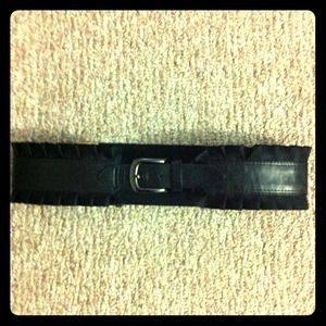 Black stretchy Belt with Frills